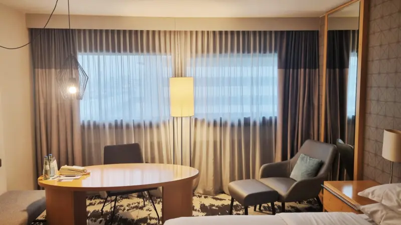 referenz-gardinen-hotel-frankfurt-2