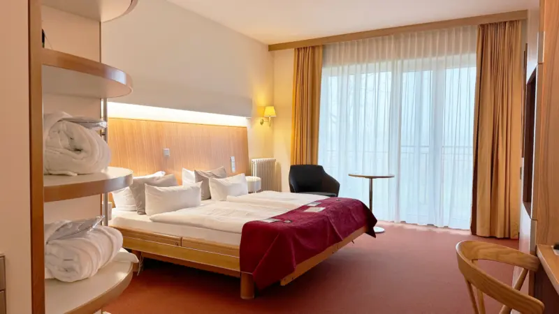 referenz-gardinen-hotel-rheinsberg